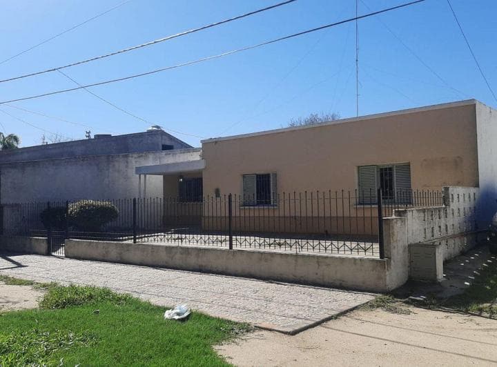 Casa 3 Dorm Ideal Desarrollos Laguna Larga Cba - 2