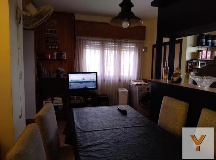 PH en Venta - 3 Dorm. 1 Baño - 94 m² - Villa Urquiza - 2