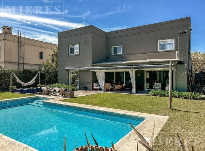 Casa en Venta Sobre Lote Interno en La Alameda, Nordelta - 3