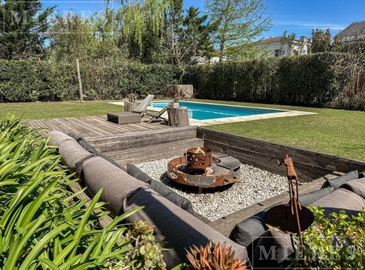 Casa en Venta Sobre Lote Interno en La Alameda, Nordelta - 2