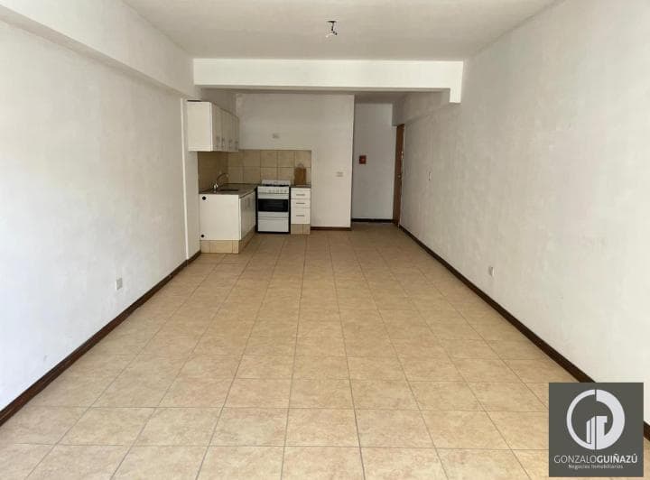 Departamento Venta Monoambiente Contrafrente con Balcon Microcentro Rosario - 5