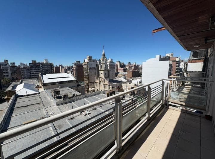 Departamento de 1 Dormitorio con Terraza Exclusiva / Zona Centro - 5