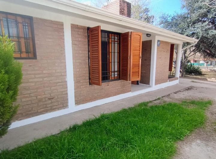Venta Casa 3 Dormis Más Escritorio Carlos Paz - 2