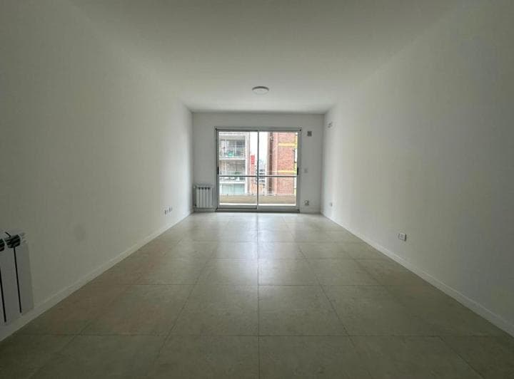 Venta Departamento 2 Dorm. C/balcon - 4