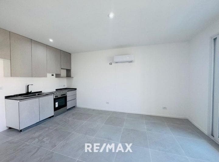 Venta Dpto 2 Amb. con Balcón Chic Pilar Financiac. - 2