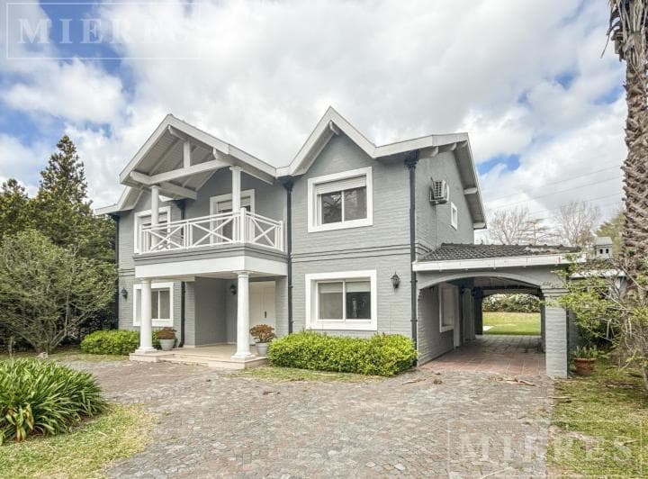 Casa en Venta en Ayres de Pilar - 3