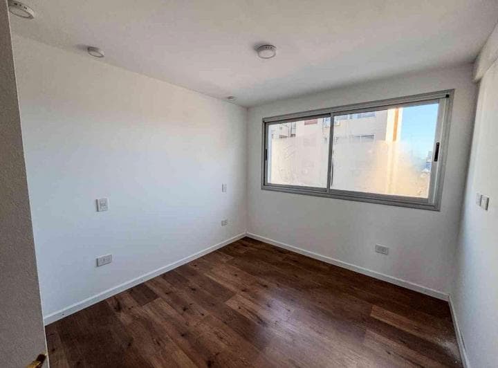 Departamento de 1 Dormitorio Centrico - en Venta - 2