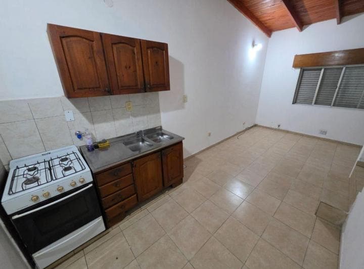 Alquiler 1 Dorm Planta Alta Sin Expensas - 4