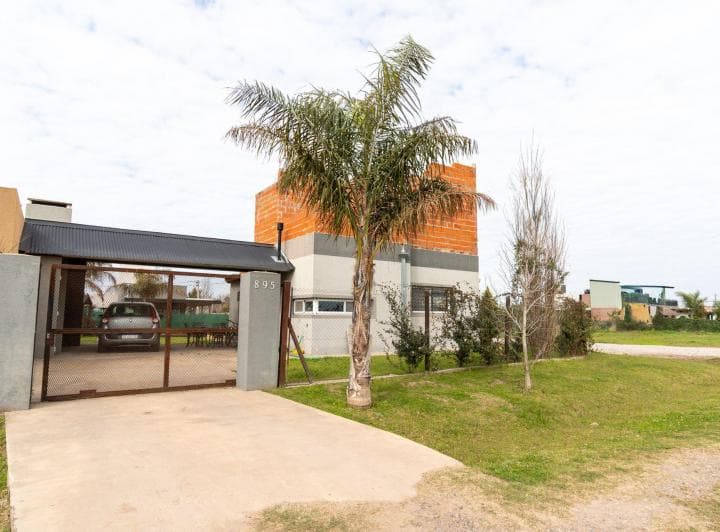 Venta Casa en Venta en Esquina Funes City - 3