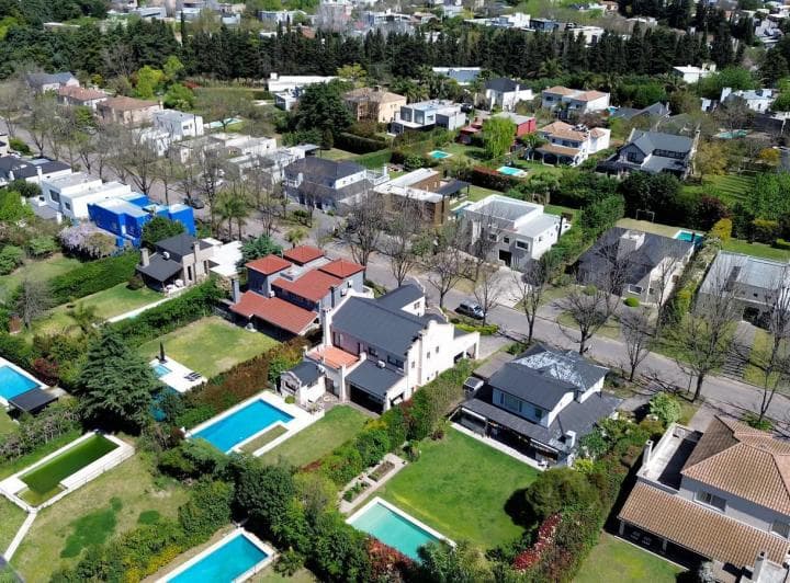 Casa en Venta de 5 Ambientes en El Barrio Santa Maria de Los Olivos, Grand Bourg, Pilar, Gba Norte - 4