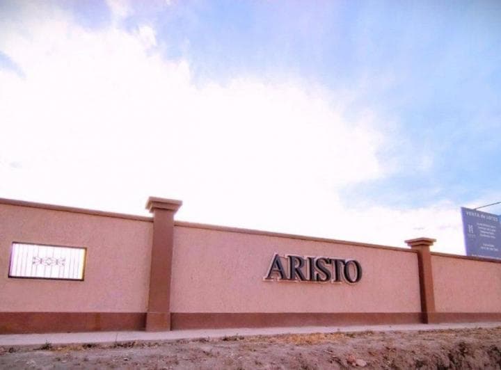 Venta Lote Barrio Privado Aristo - 2