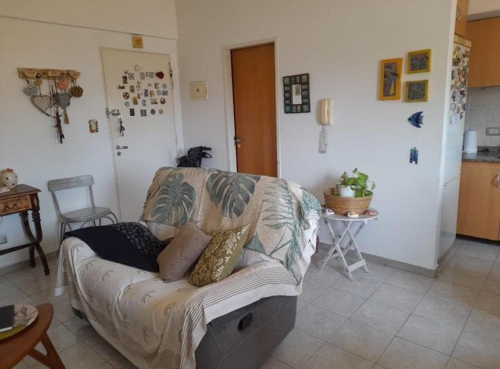 Departamento 3 Ambientes con Balcón - Lomas de Zamora - 2