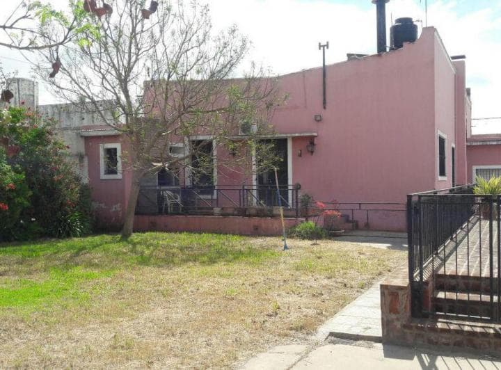 Departamento en Venta - 5 Dorm. 3 Baños - Ayacucho - 3