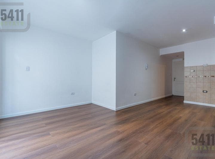 Venta Monoambiente Contrafrente con Patio Excelente Ubicacion en Villa Devoto - 2