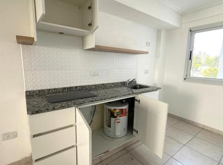 Venta - Monoambiente con Balcón - Apto Crédito - 5