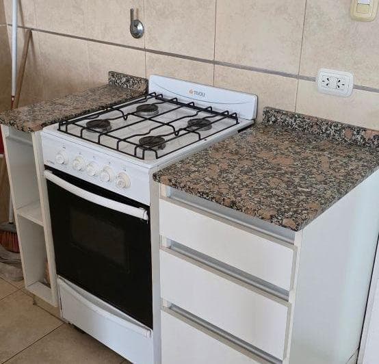 Departamento 2 Ambientes con Balcon Corrido y 2 Baños, Super Luminoso y Moderno! - 2