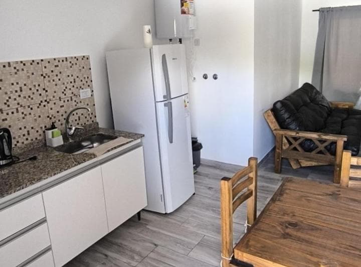 Departamento en Venta - 2 Dorm. 1 Baño - Cochera - 60 m² - Mar de Ajó - 5