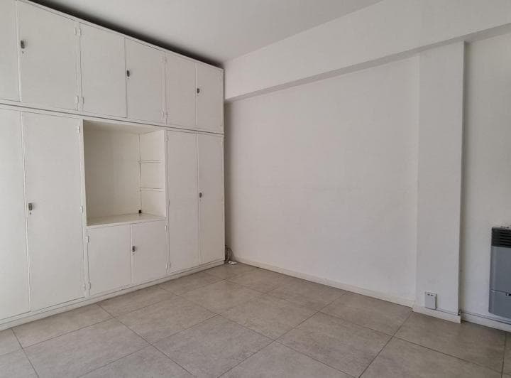 Excelente Departamento con Doble Balcón - 5