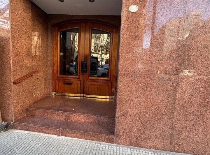 Venta Departamento de 3 Ambientes en Almagro. - 2