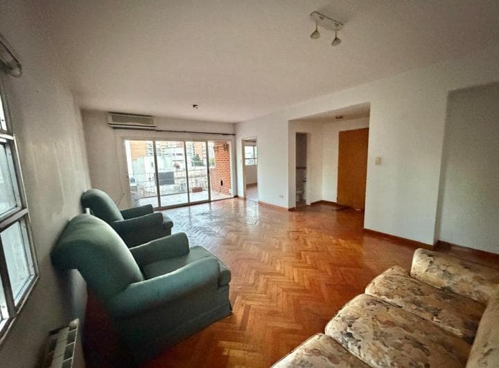 Venta Caballito 4 Ambientes con Cochera y Balcon - 5