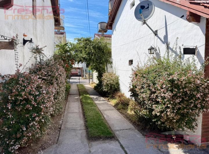 Duplex en Venta en Mar del Tuyu de 4 Dorm. y Garaje - 3