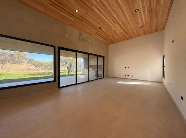Venta Casa 3 Dorm - Estancia El Terron Mendiolaza Cordoba - 4