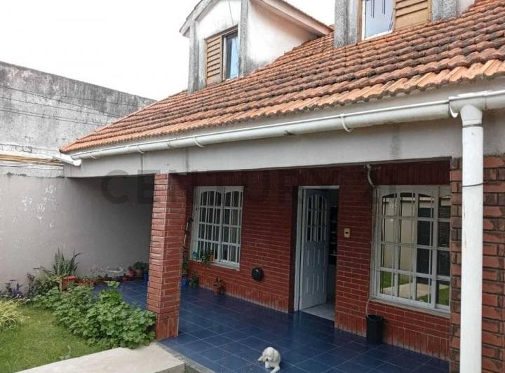 Venta Moron 4 Departamentos en Block - 2
