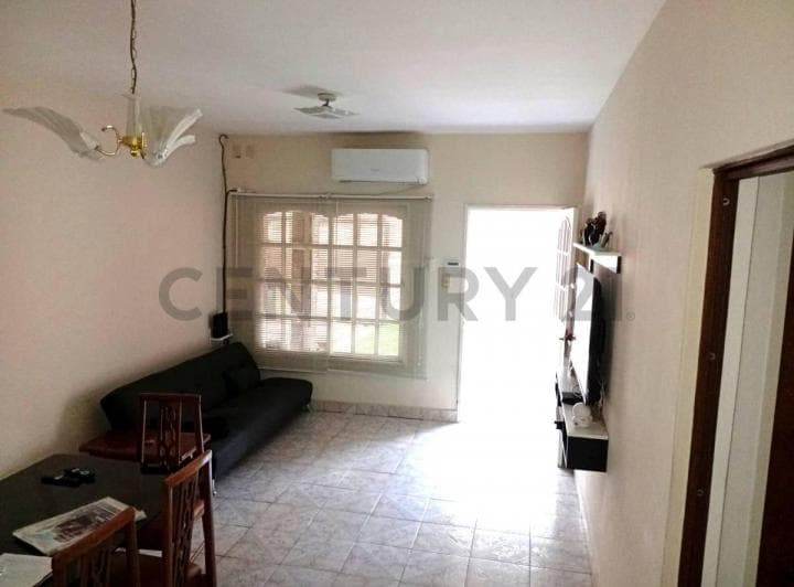 Venta Moron 4 Departamentos en Block - 4