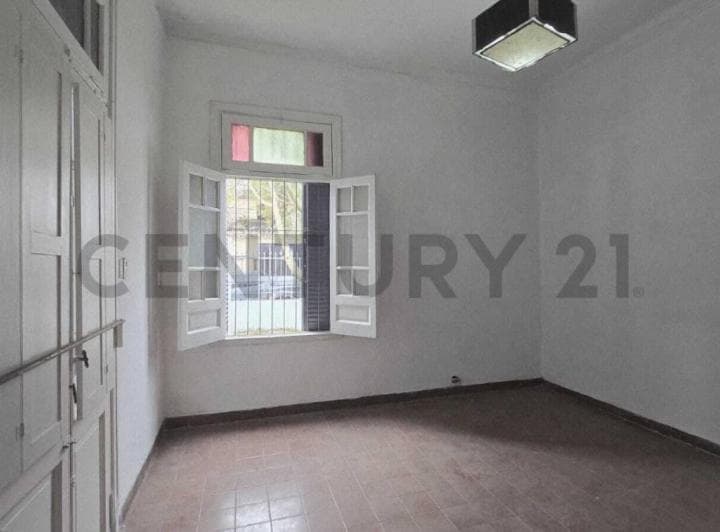 Venta Casa 4 Ambientes en Lanús Oeste, Remedios de Escalada, con Parque, Pileta - 3