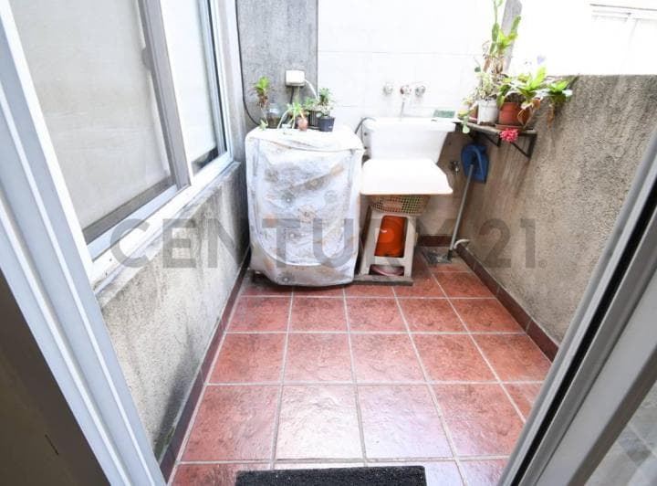 Venta PH 2 Amb Luminoso con Patio en Mataderos! Bajas Expensas! - 3