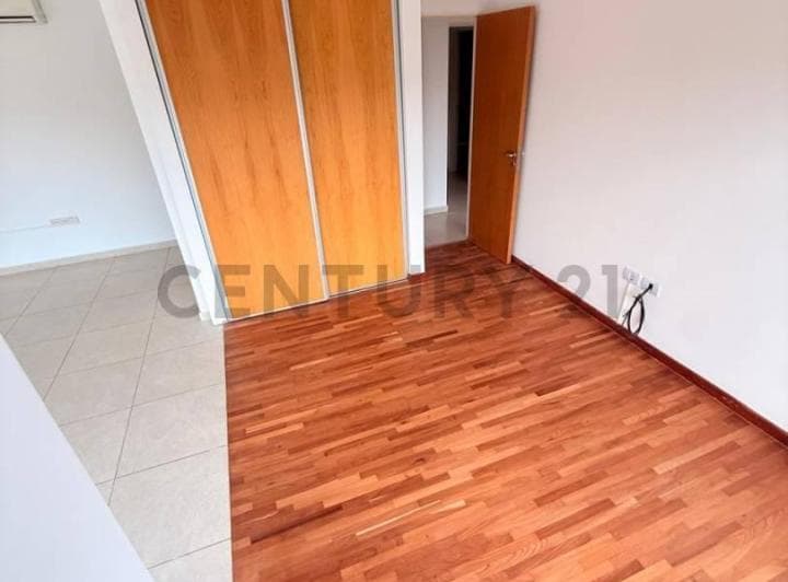 Departamento en Venta 2 Dorm. y Cochera en La Plata - 5