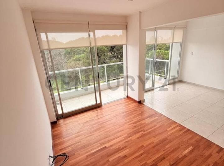 Departamento en Venta 2 Dorm. y Cochera en La Plata - 4