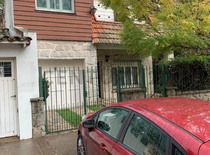 Casa de Estilo en Venta en City Bell - 2