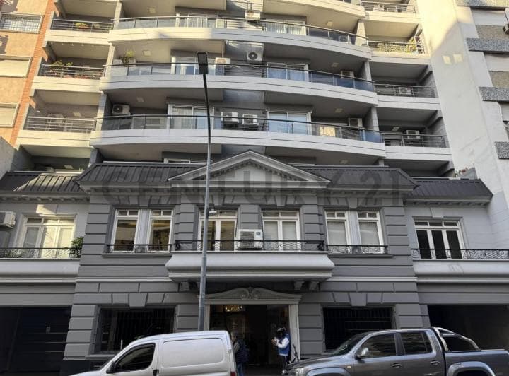 Venta Departamento 2 Ambientes con Cochera, Full Amenities en Caballito - 2