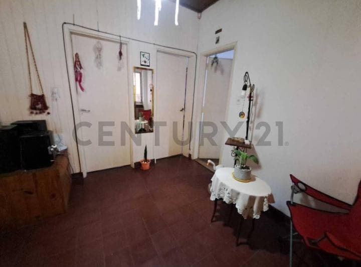 Casa en Moreno Norte | 3/4 Ambientes | Cochera 2 Autos | Lote 350 m² - Plaza Bujan - 3