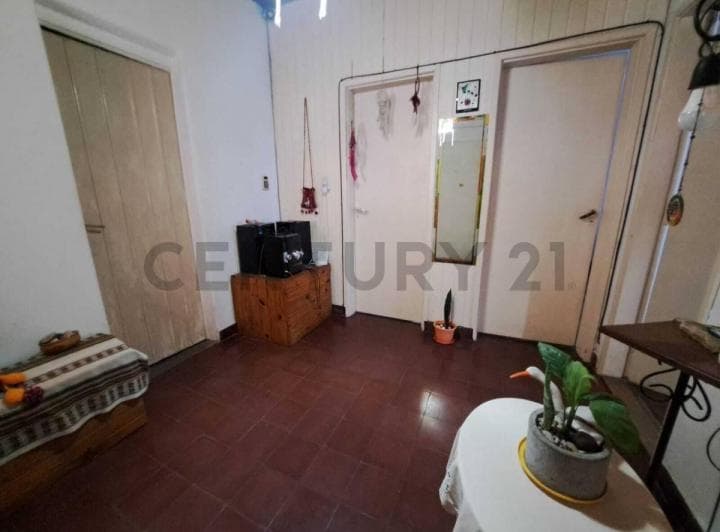 Casa en Moreno Norte | 3/4 Ambientes | Cochera 2 Autos | Lote 350 m² - Plaza Bujan - 5
