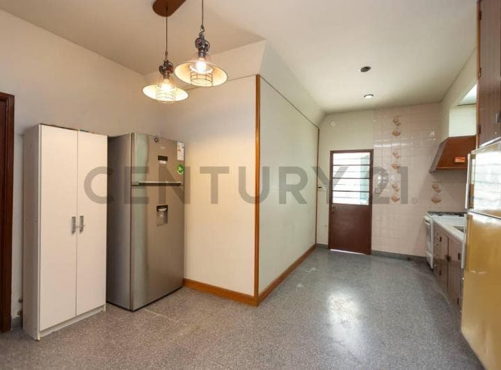 Casa 4 Amb C/jardín, Quincho y Garage Villa Bonich. Permuta - Posibilidad Financ - 4