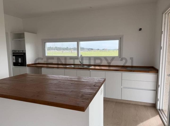 Venta Casa 5 Ambientesen El Naudir Lote con Salida Al Rio a Estrenar - 5