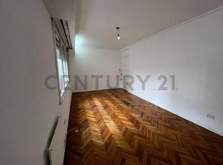 Venta Departamento 2 Ambientes en Almagro - 2