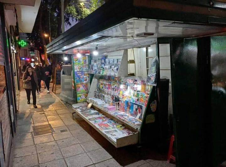 Puesto de Diarios en Venta – Ubicación Estratégica a m de Av Corrientes - 2