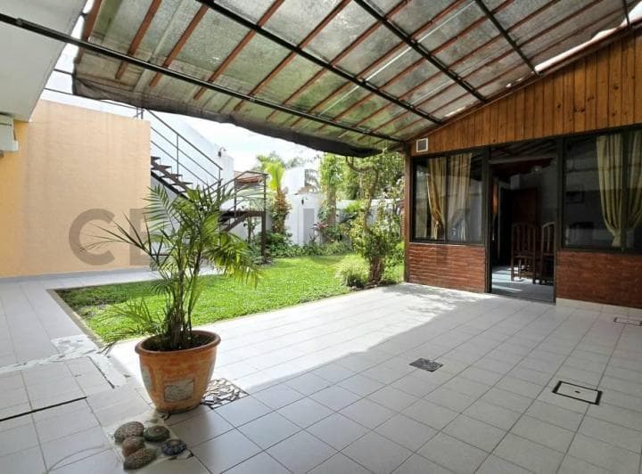 Venta Casa en Villa Maipu con Quincho Jardin y Cochera - 4