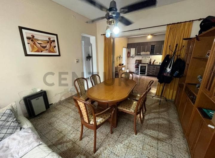 Venta Casa 4 Ambientes en Liniers - 3