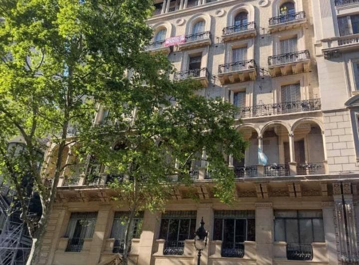 Único Piso 5º Al Frente en Edificio de Categoría – Ideal Inversores – 336 m² Tot - 4