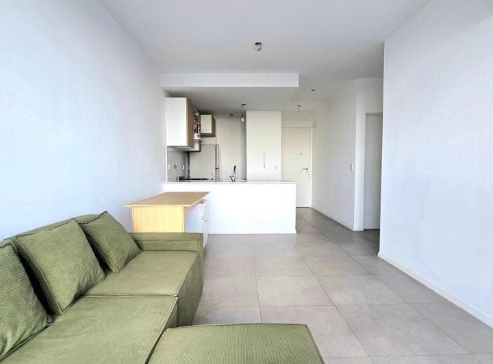 Venta 2 Ambientes Piso 10 con Escritorio, Balcón y Vista Abierta - San Martín - 3