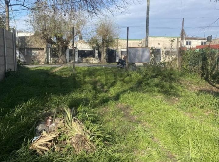 Venta de Lote en Los Hornos, La Plata - 2