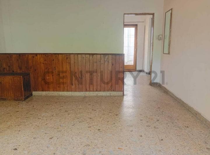 Venta PH 3 Ambientes, Patio, Balcón, Terraza y Dos Locales. - 4