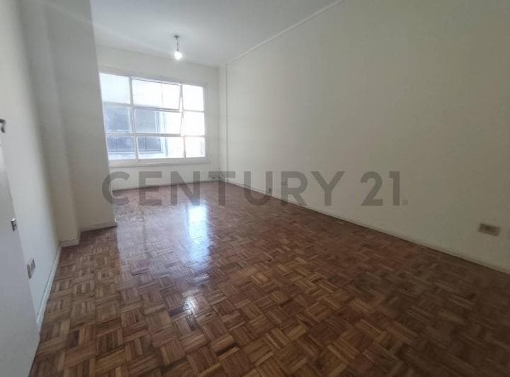 Venta Departamento de 2 Ambientes en Rodríguez Peña Al 100 Congreso Caba - 2