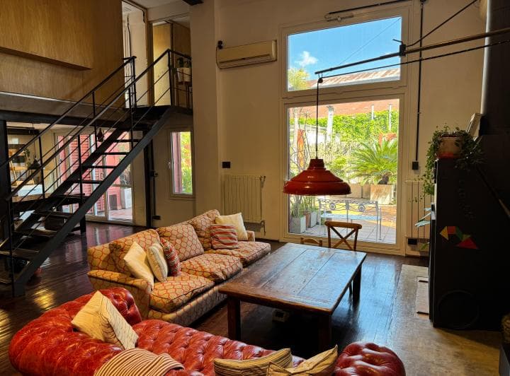 Dúplex Tipo Loft de Dos Dorm. con Terraza Privada - 2