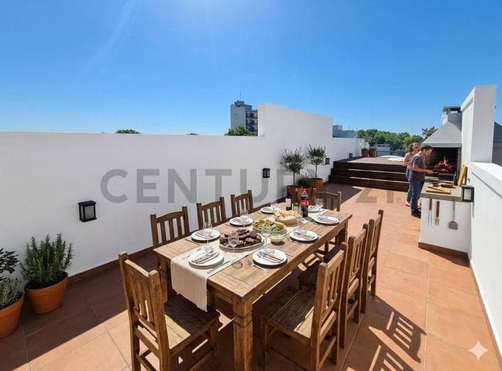 Venta Departamento 2 Amb con Cochera y Terraza Propia en Lomas de Zamora - 2