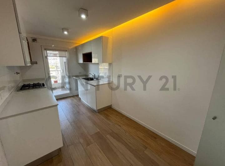 Alquiler Departamento 3 Ambientes con Cochera - Villa Devoto - 2